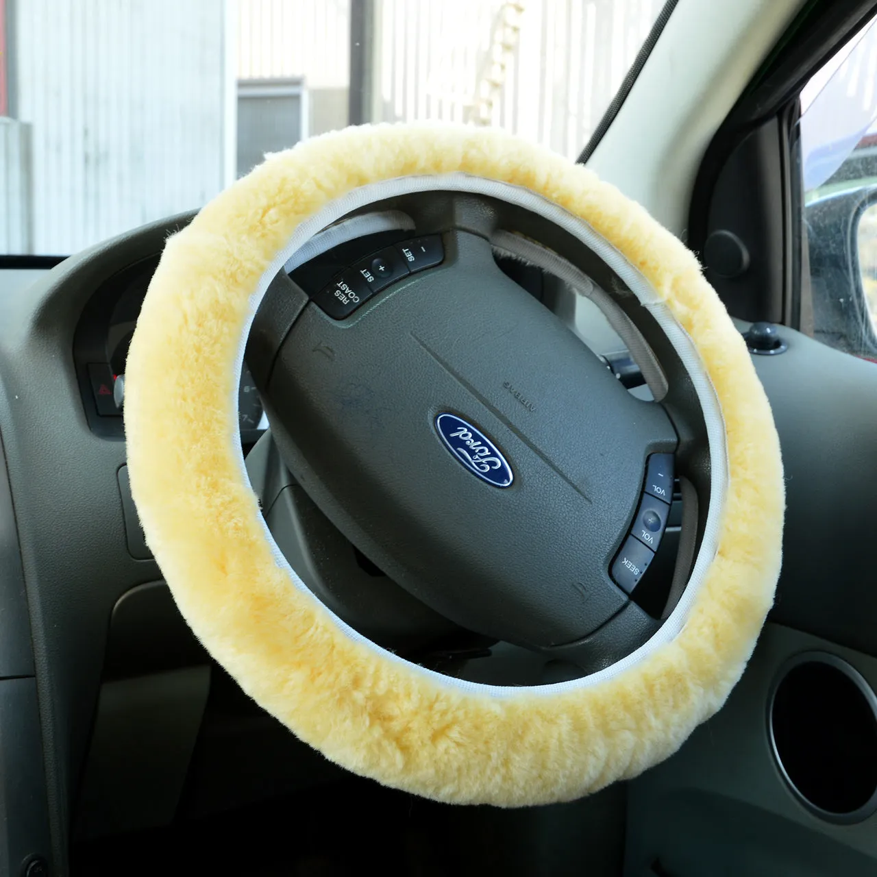 Lambskin Car Steering Wheel Cover